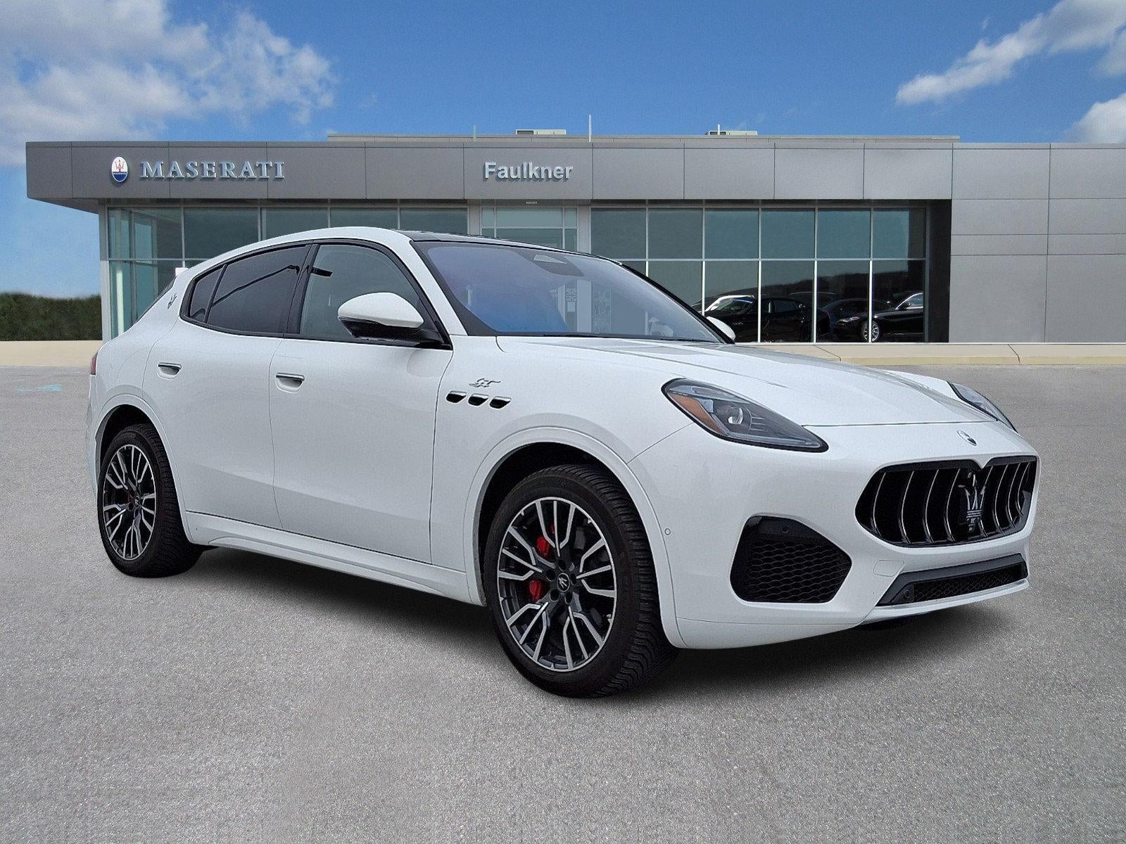 2024 Maserati Grecale GT AWD in Bianco — front three-quarter view
