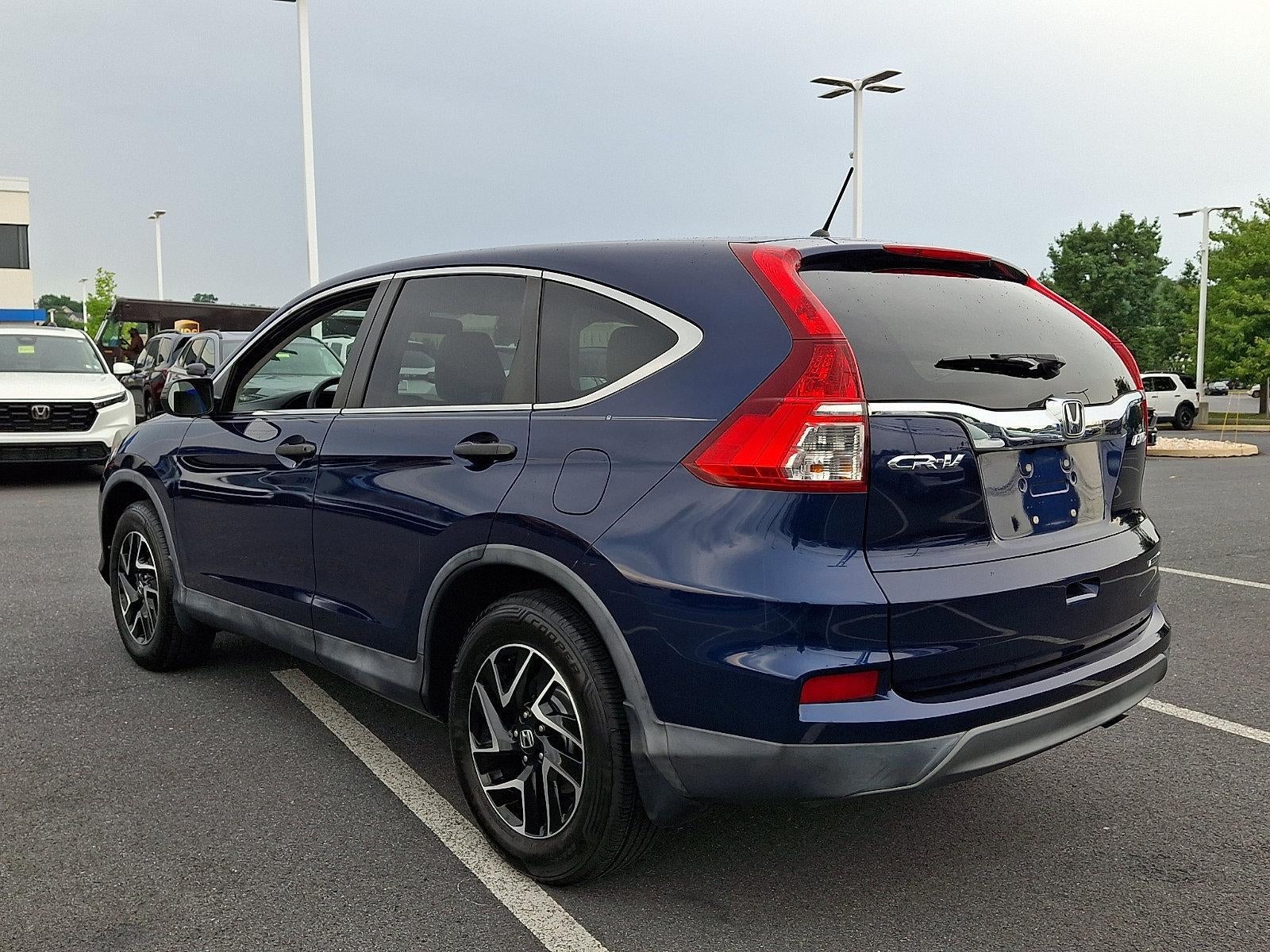 2016 Honda CR-V — interior view