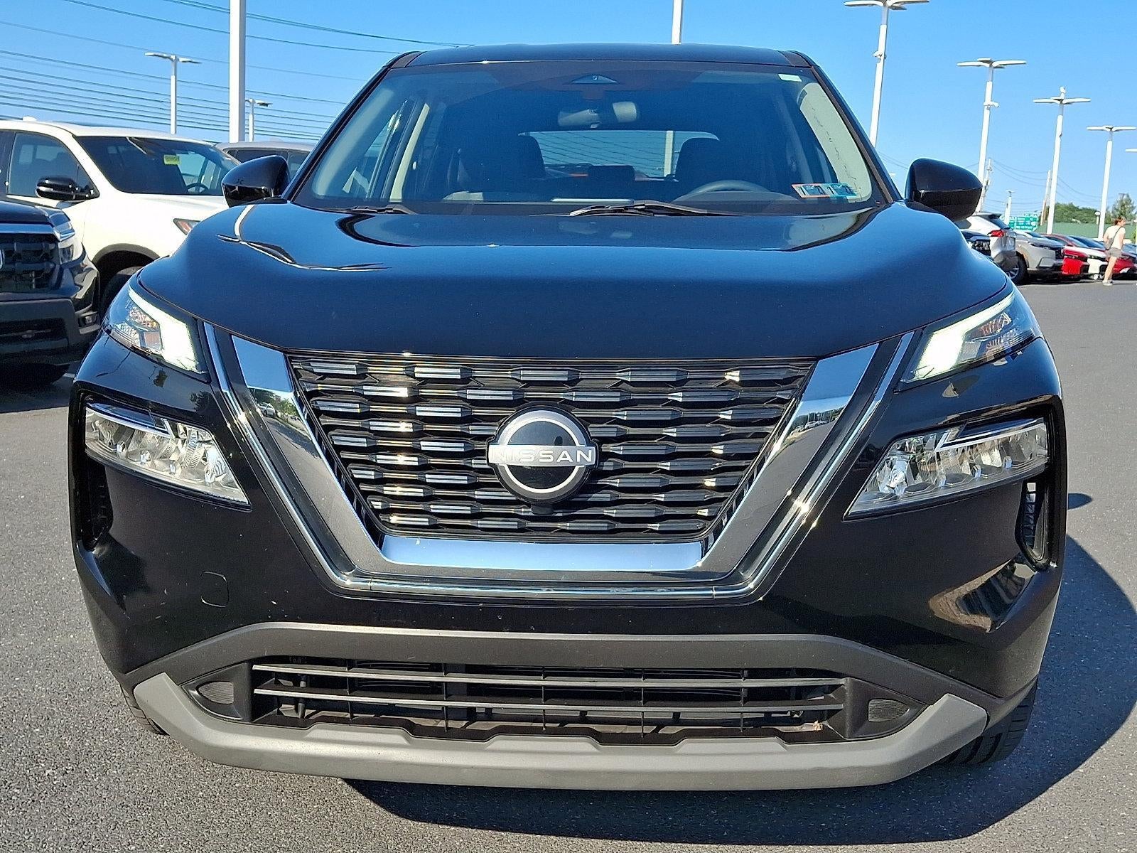 2023 Nissan Rogue — side profile view