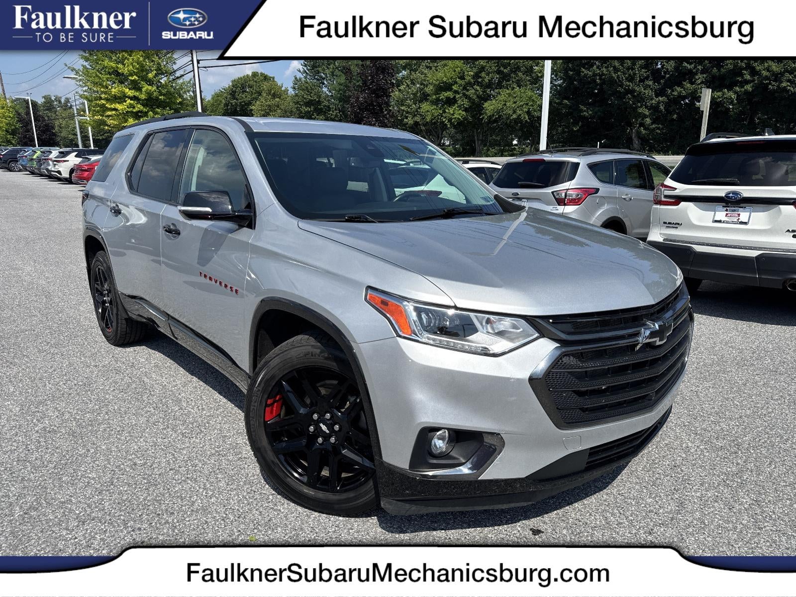 2020 Chevrolet Traverse AWD 1LZ in Silver Ice Metallic — front three-quarter view