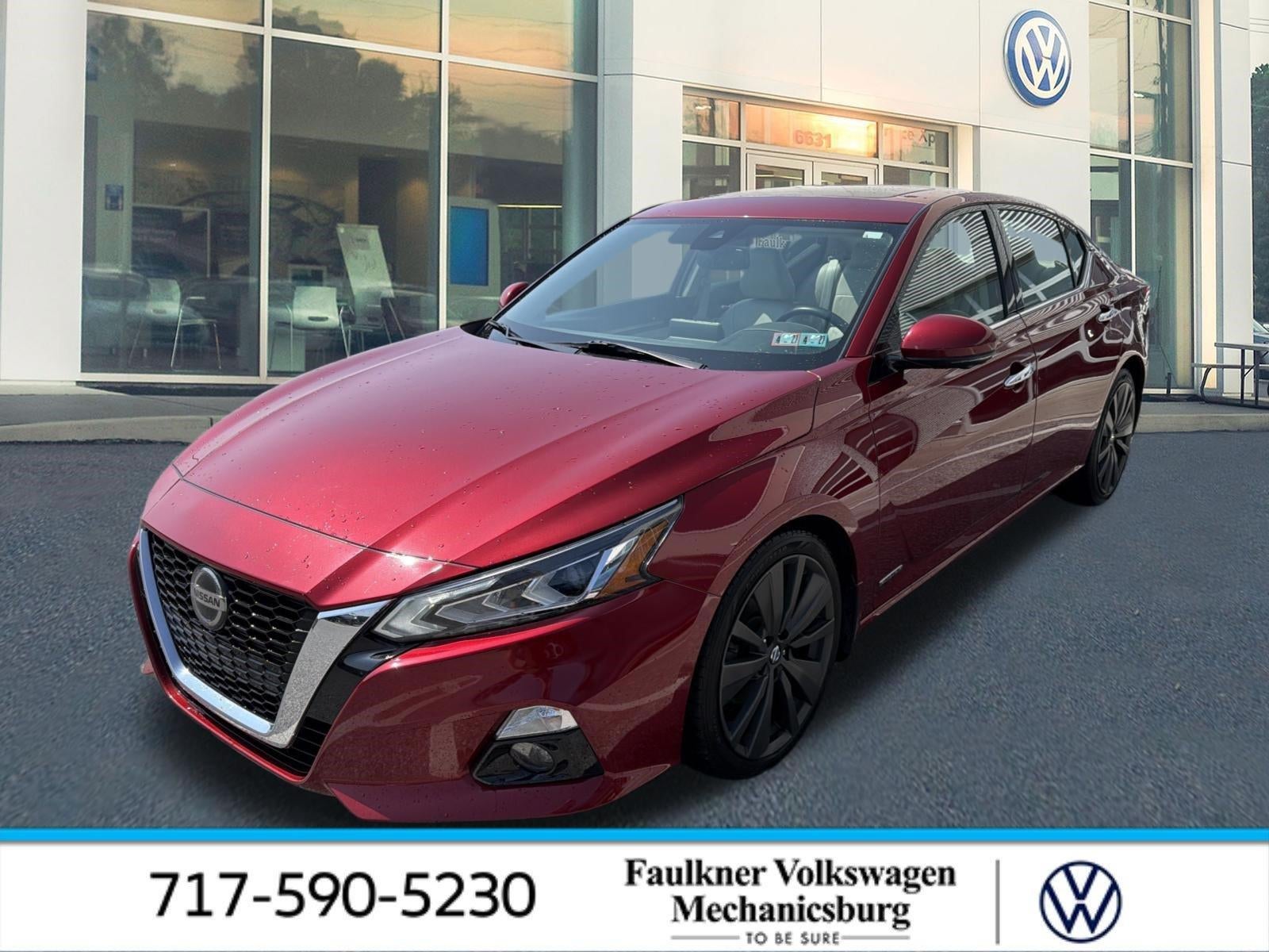 2019 Nissan Altima 2.0 Edition ONE Sedan in Scarlet Ember Tintcoat — front three-quarter view