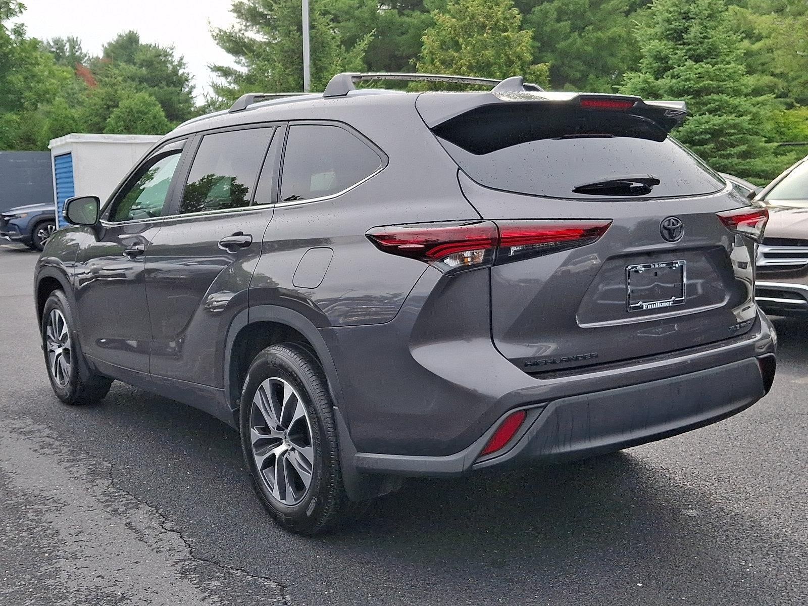 2024 Toyota Highlander — detail view