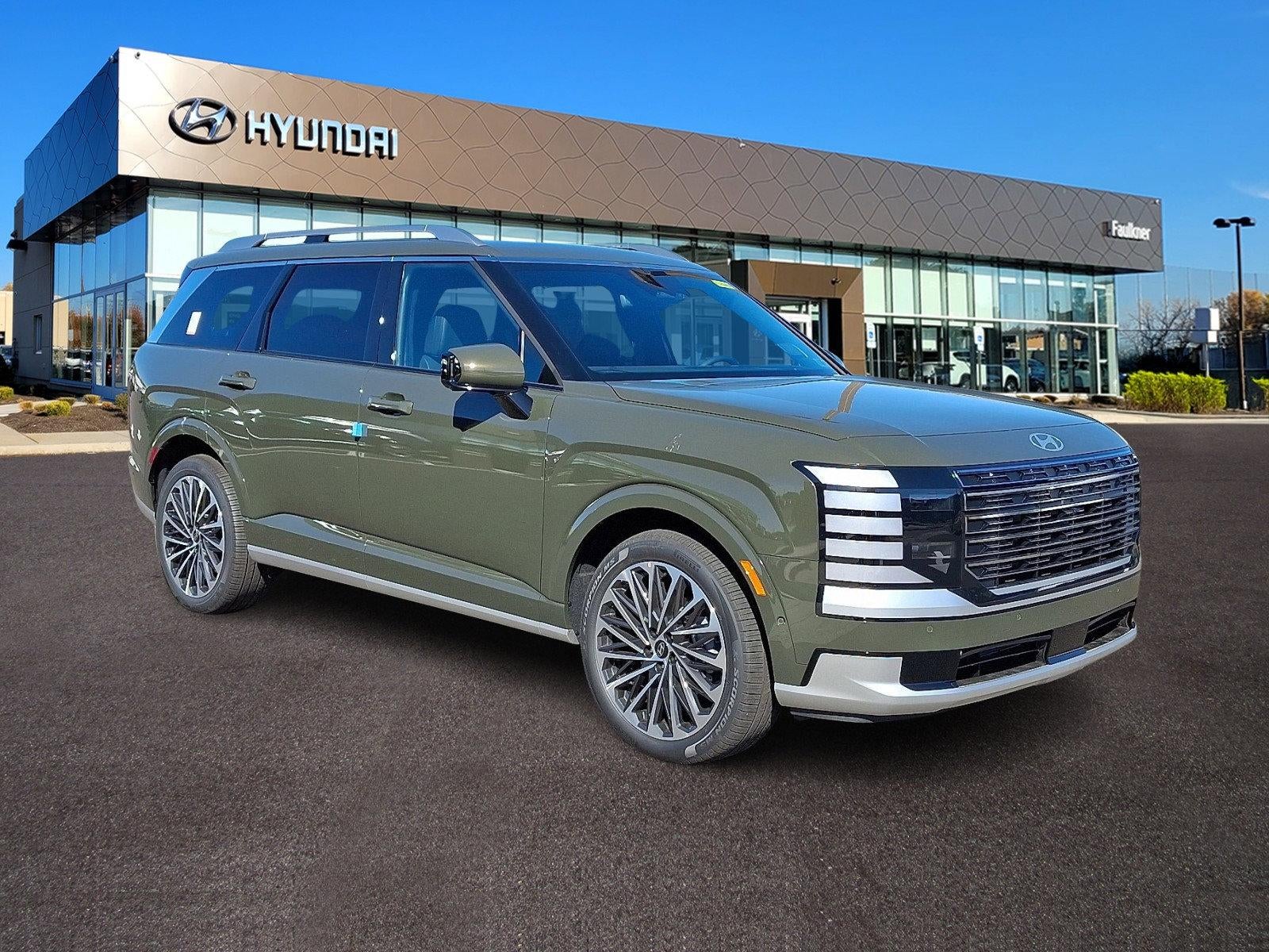 2026 Hyundai PALISADE Calligraphy AWD in Titan Charcoal Pearl — front three-quarter view