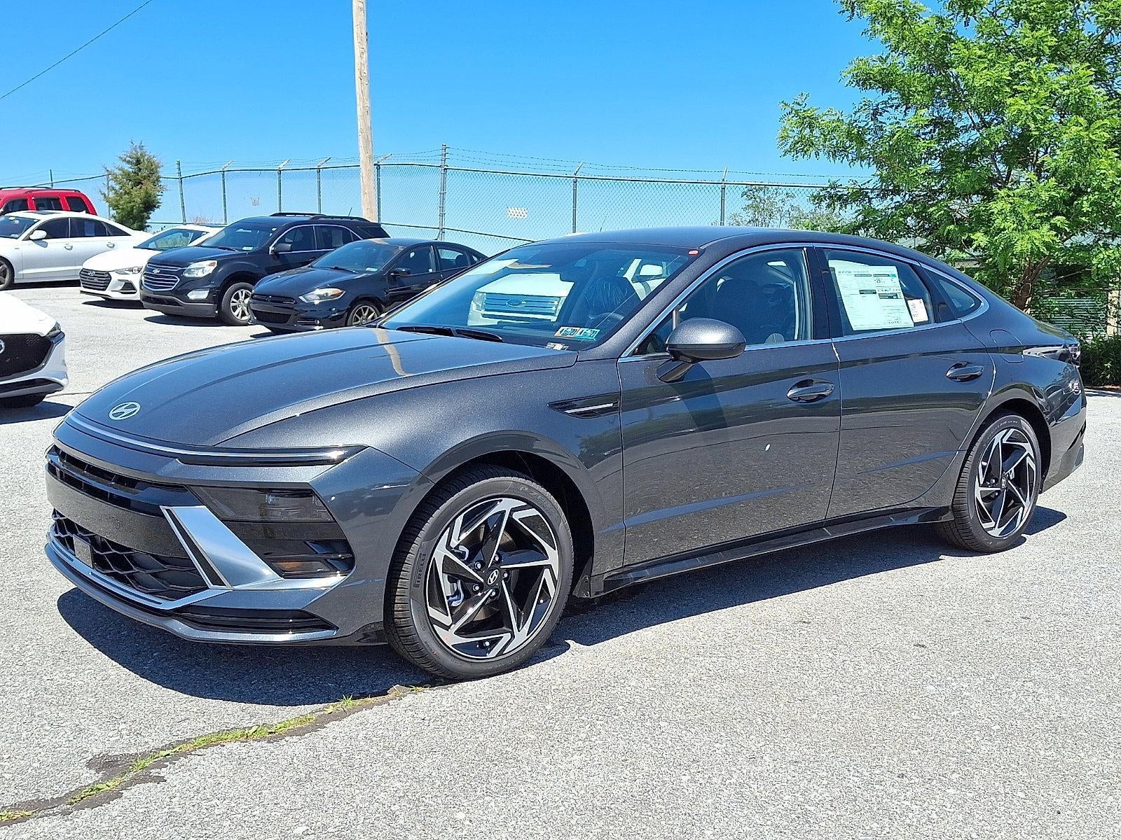 2026 Hyundai SONATA SEL Sport in Portofino Gray — front three-quarter view
