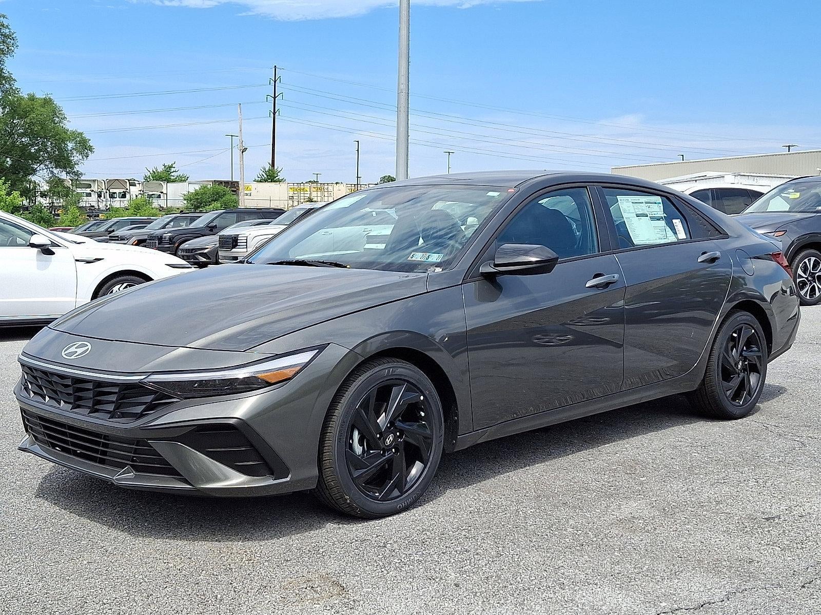 2026 Hyundai ELANTRA SEL Sport in Amazon Gray — front three-quarter view